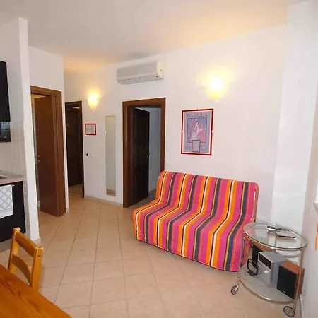 Luana Hotel 2*
