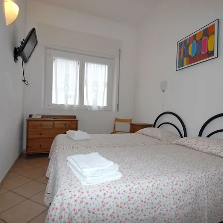 Hotel Luana 2*